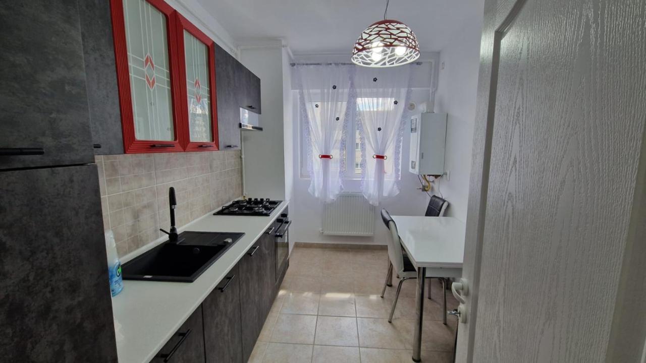 Best Apart Garii- Check In Independent Брашов Екстер'єр фото
