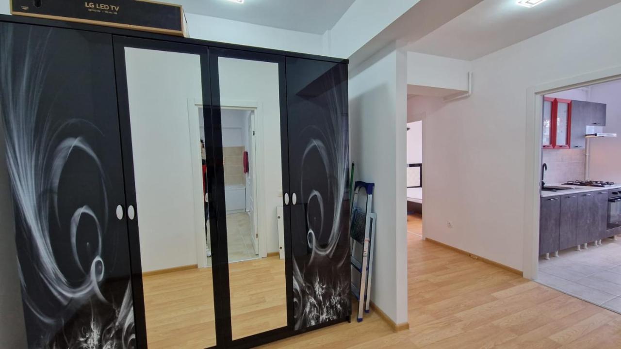 Best Apart Garii- Check In Independent Брашов Екстер'єр фото