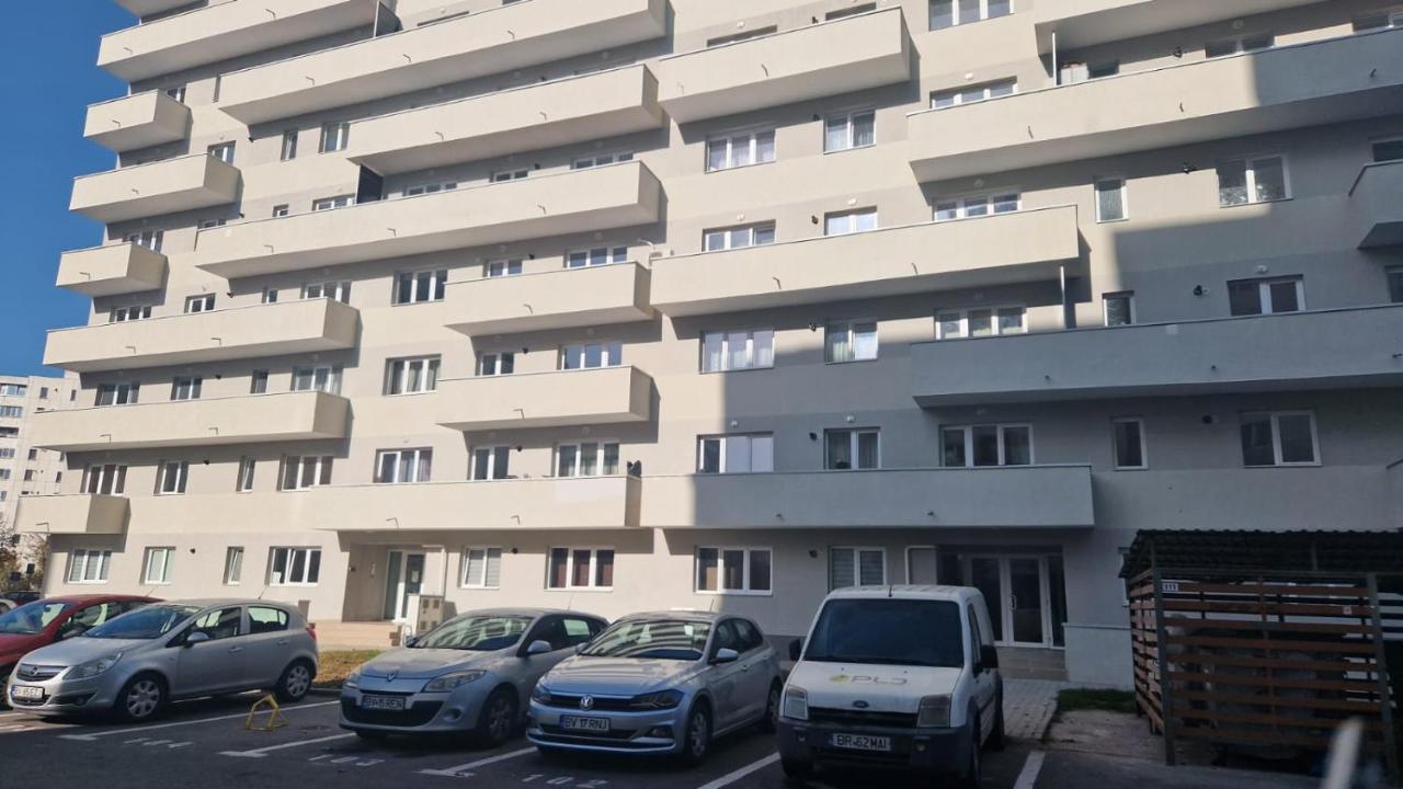 Best Apart Garii- Check In Independent Брашов Екстер'єр фото